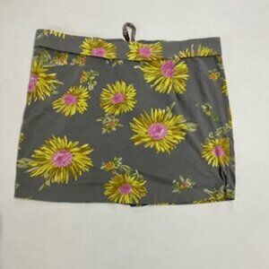 Billabong Designers Closet skirt Size medium